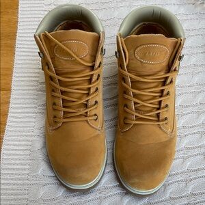 Men’s 10 Lugz Drifter LX boots in "Golden Wheat”Flexastride Memory Foam insoles